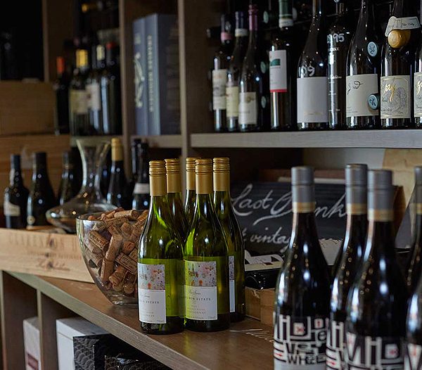 Lamont’s Wine Store Cottesloe