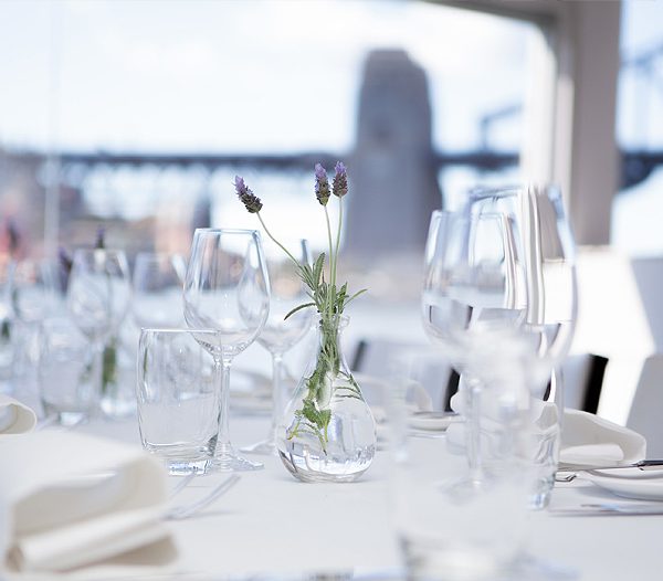 Sails on Lavender Bay Restaurant