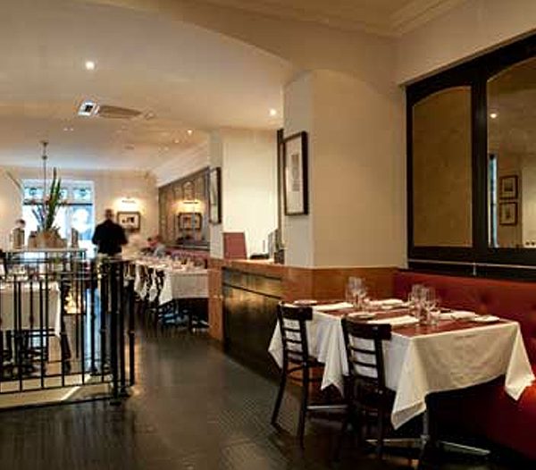 A La Bouffe Bar & Bistro